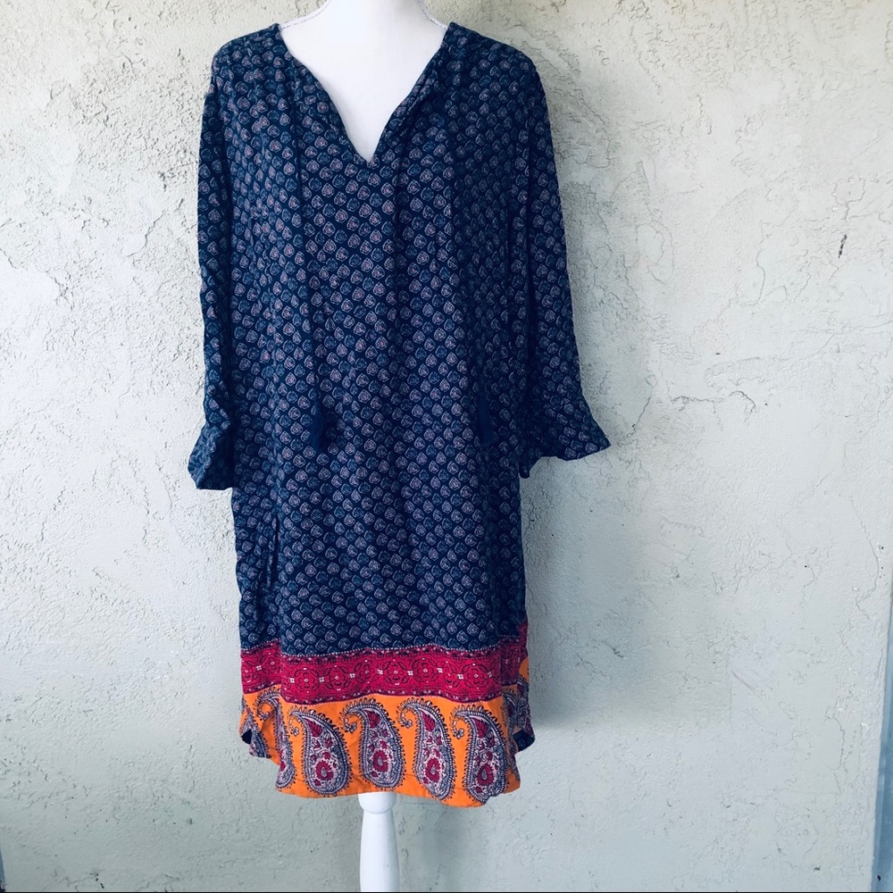 🥳🥳🥳SOLD🥳🥳🥳 Tassel blouse!☀️ - Picture 1 of 4